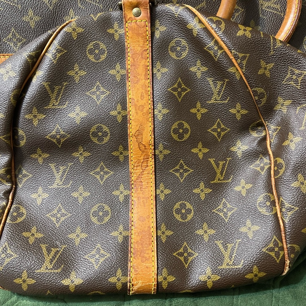 Authentic Louis Vuitton Keepall 55 Bandolier - Picture 9 of 12